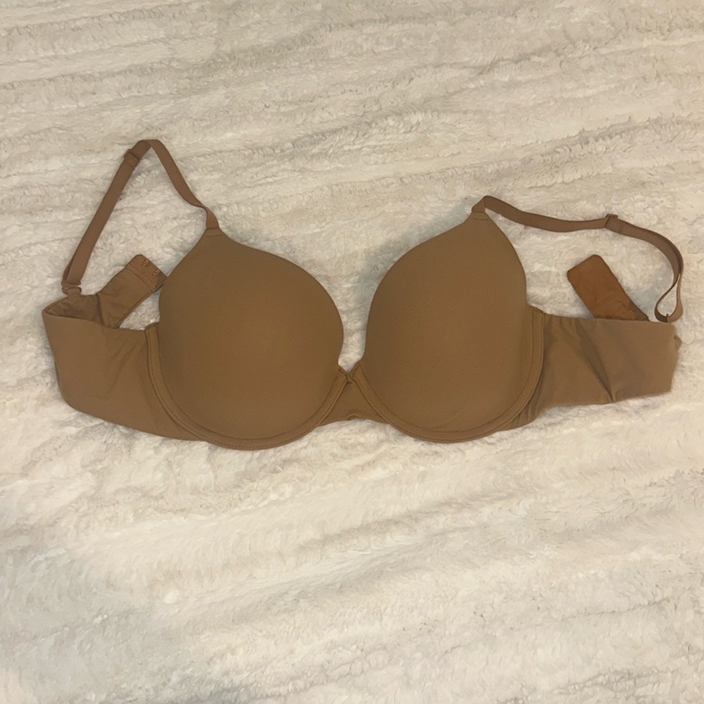Skims Bra size 36C - GREAT condition!